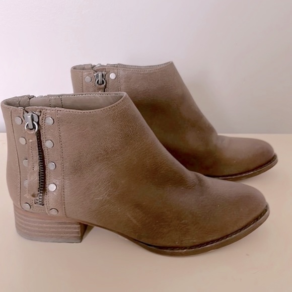 Vince Camuto fawn low heeled ankle boots with studded detail,  US 7, EU37 - Picture 1 of 8